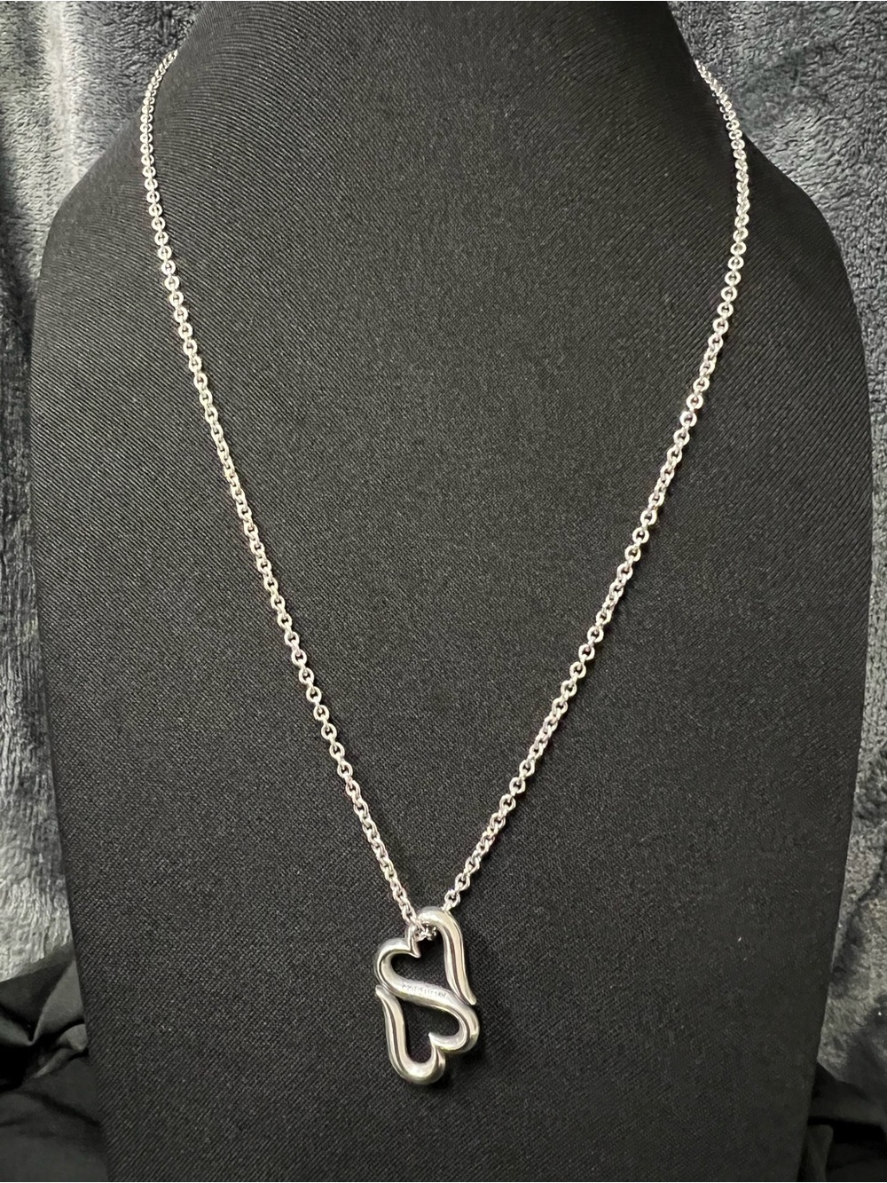 James Avery Collection 925 Sterling Silver Double Heart Pendant Necklace 20”